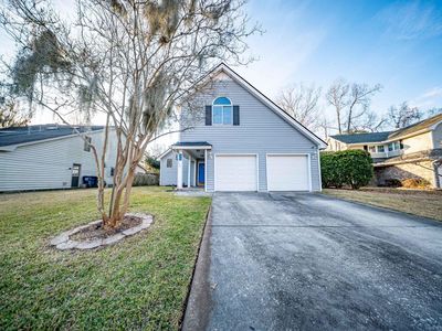 111 River Oak Lane, North Charleston, SC 29418