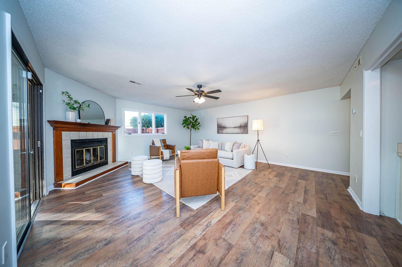 111 River Oak Lane Photo 11