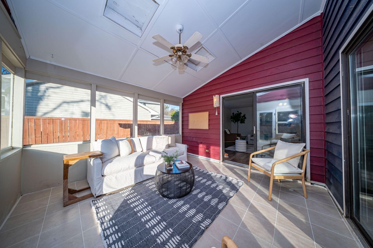 111 River Oak Lane Photo 24