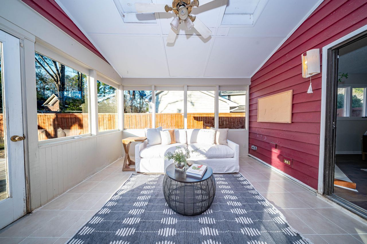 111 River Oak Lane Photo 26