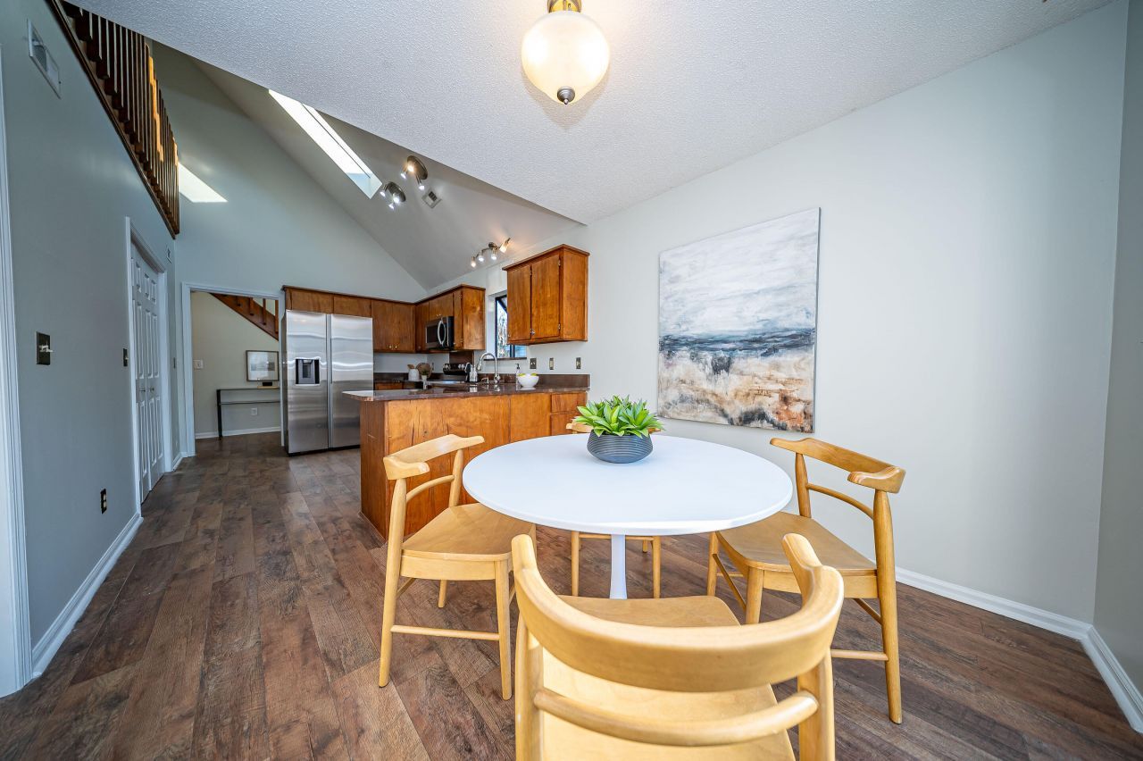 111 River Oak Lane Photo 33