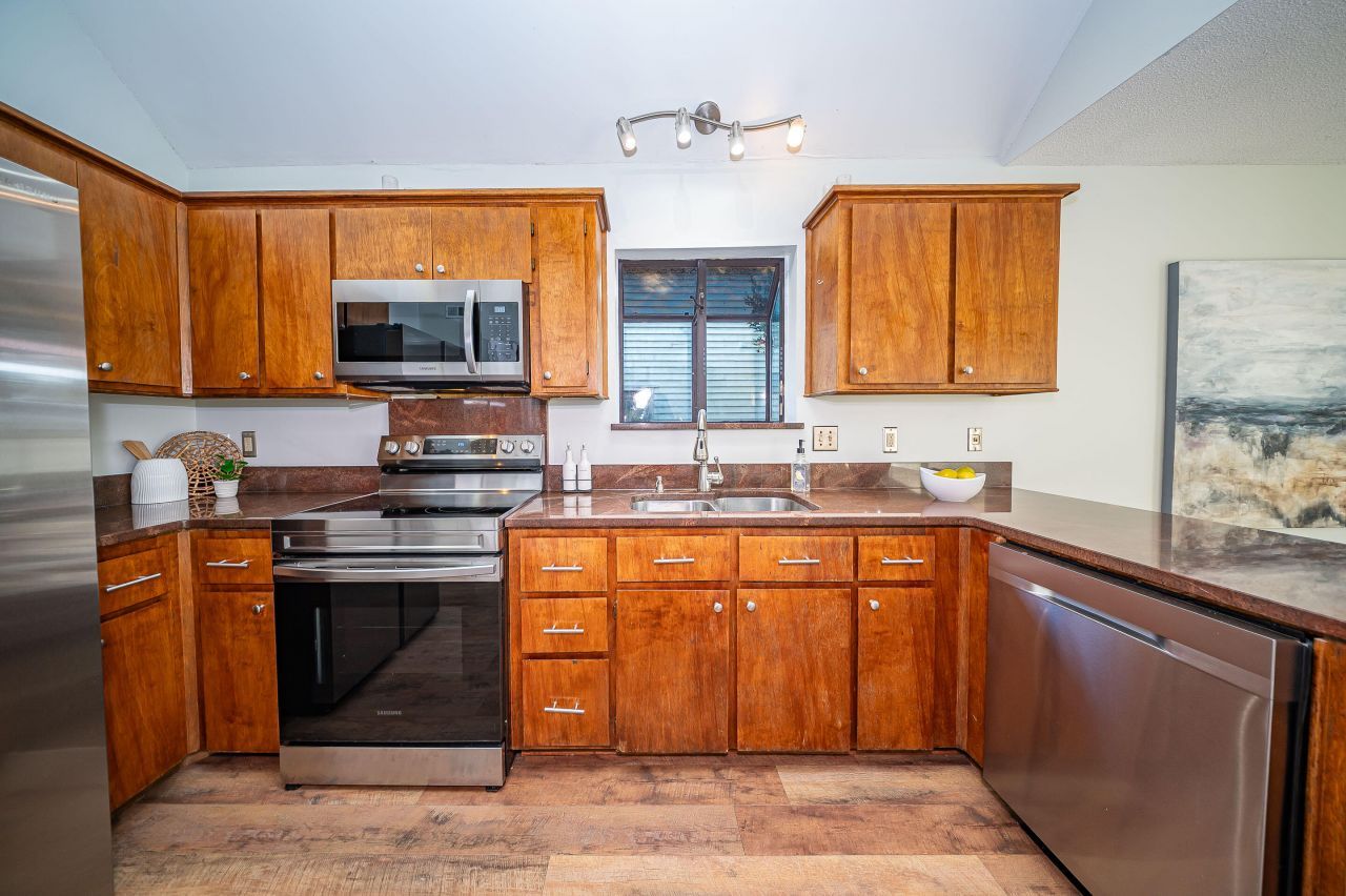 111 River Oak Lane Photo 39