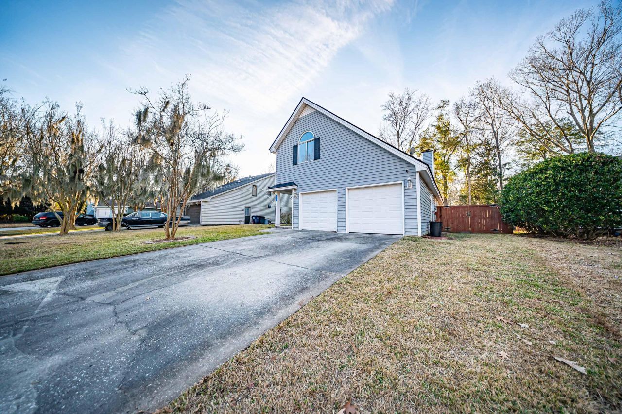 111 River Oak Lane Photo 5