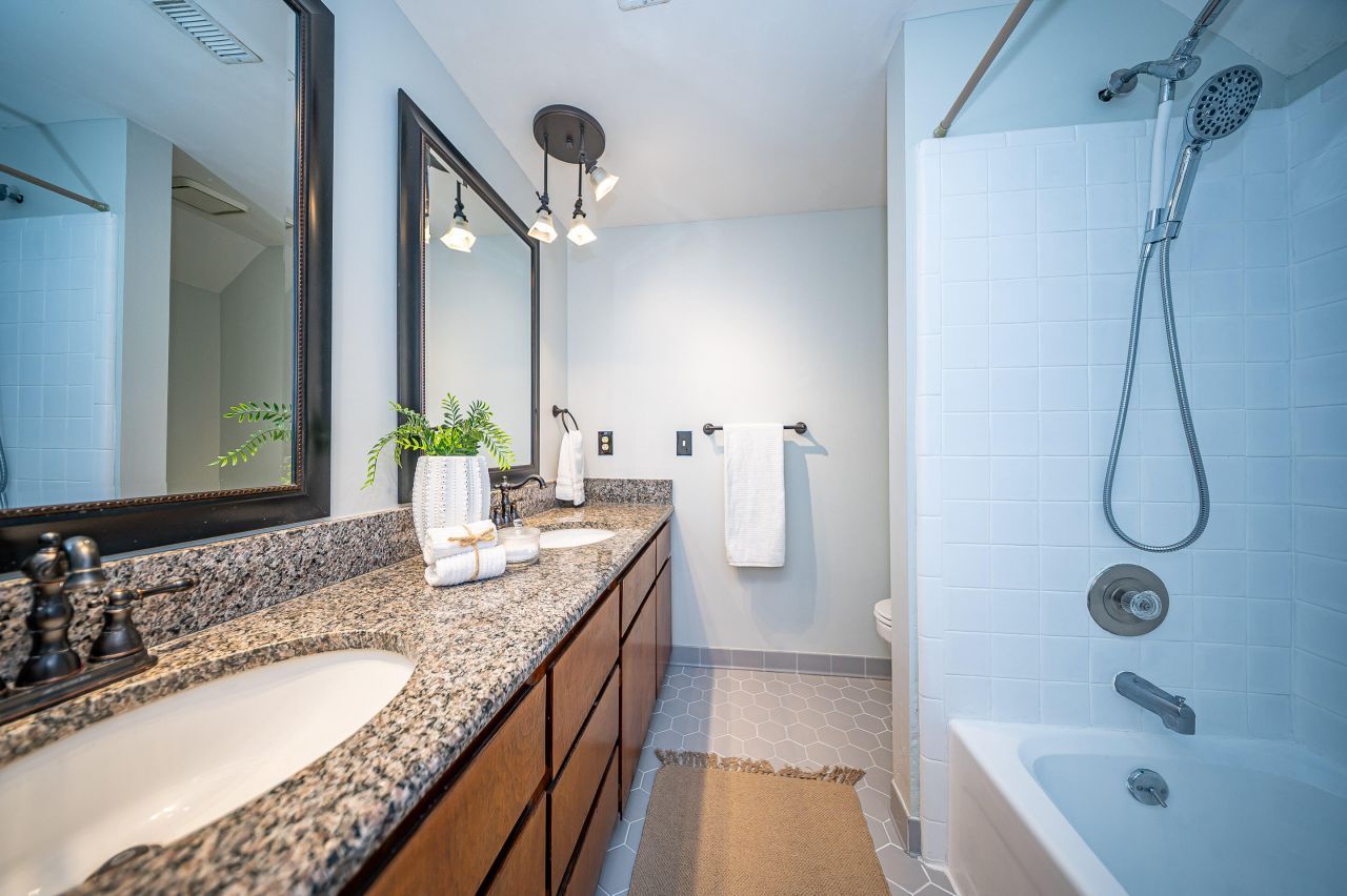 111 River Oak Lane Photo 54