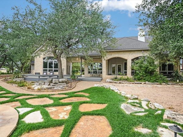 425 Patricia RD, Georgetown, TX 78628