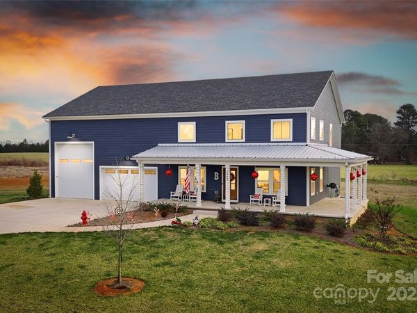 2062 Vineyard Estates Lane, Lincolnton, NC 28690