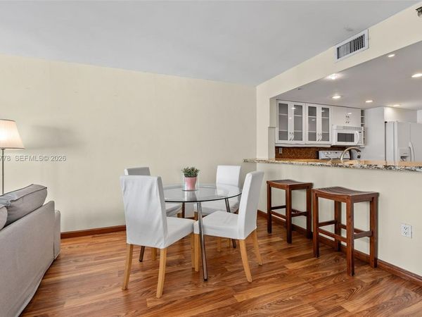 555 NE 15th St, Unit 14G, Miami, FL 33132