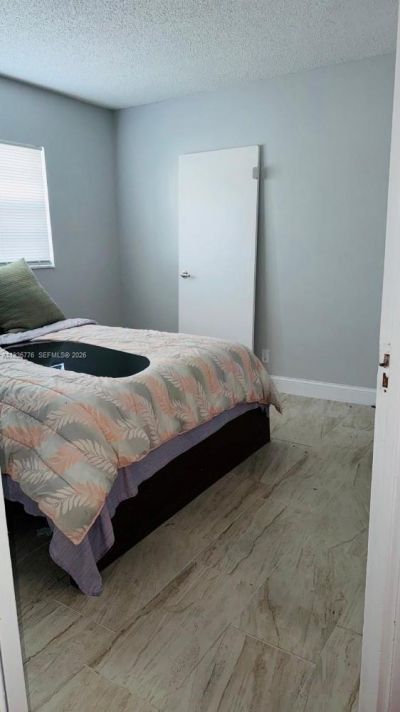 5000 NW 36th St , Unit 402, Lauderdale Lakes, FL 33319 Photo