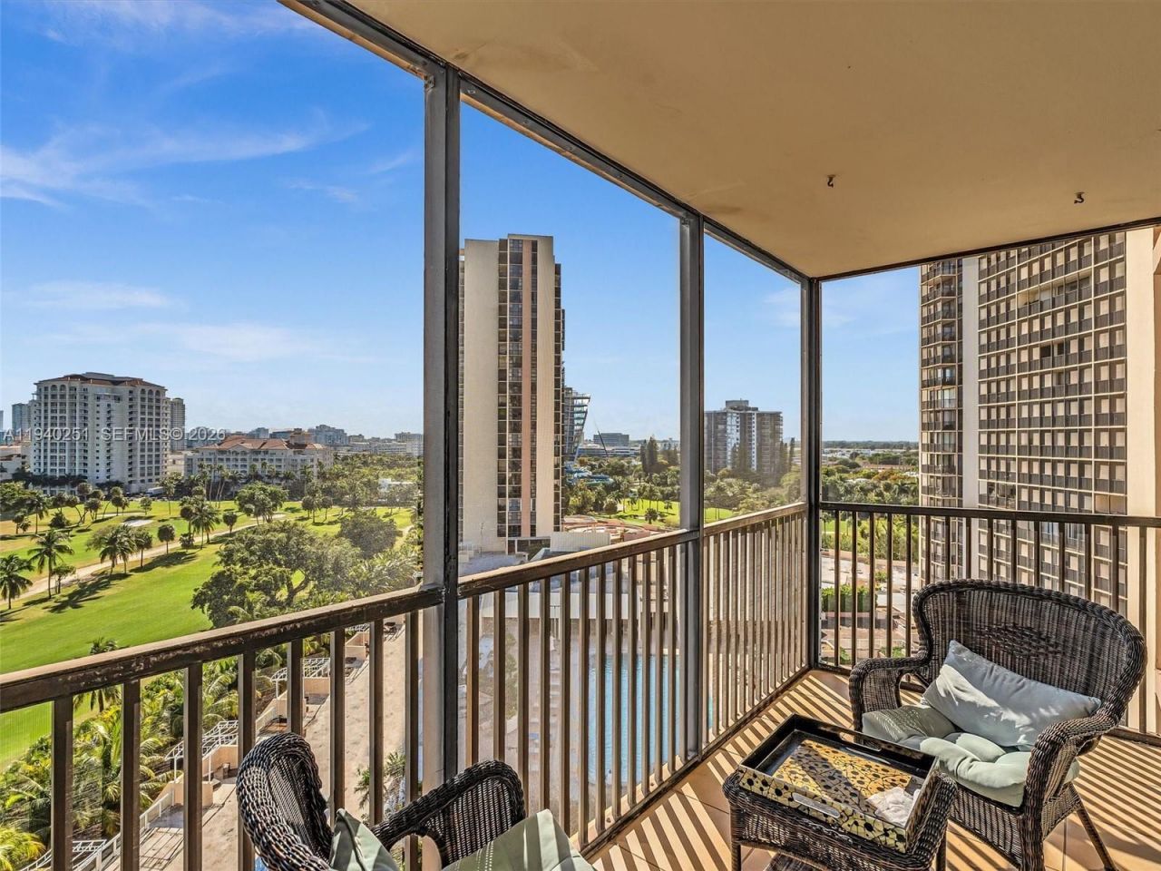 20379 W Country Club Dr , Unit 1138, Aventura, FL 33180 Photo