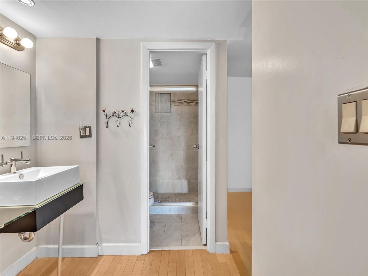 20379 W Country Club Dr , Unit 1138, Aventura, FL 33180 Photo