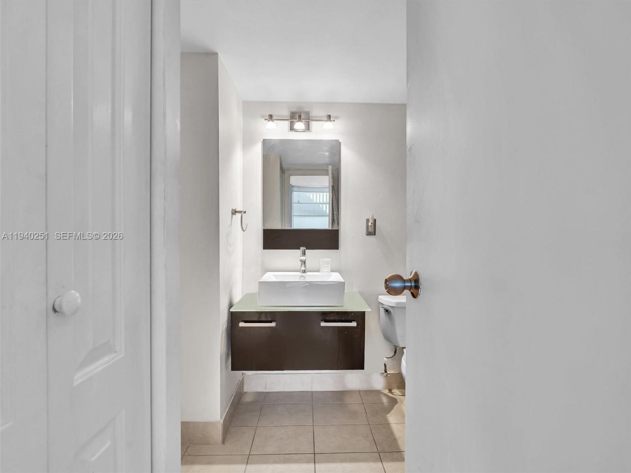 20379 W Country Club Dr , Unit 1138, Aventura, FL 33180 Photo