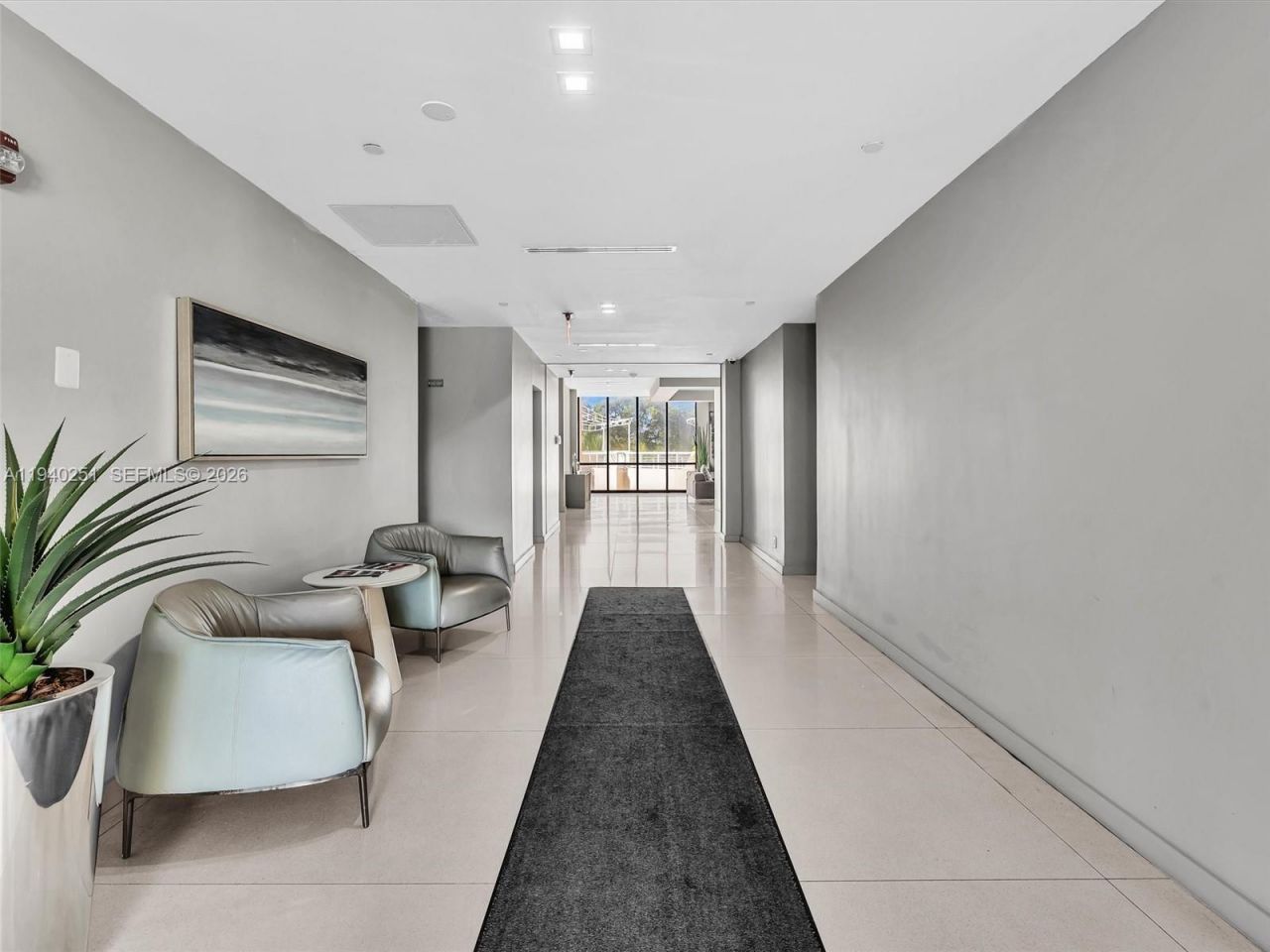 20379 W Country Club Dr , Unit 1138, Aventura, FL 33180 Photo