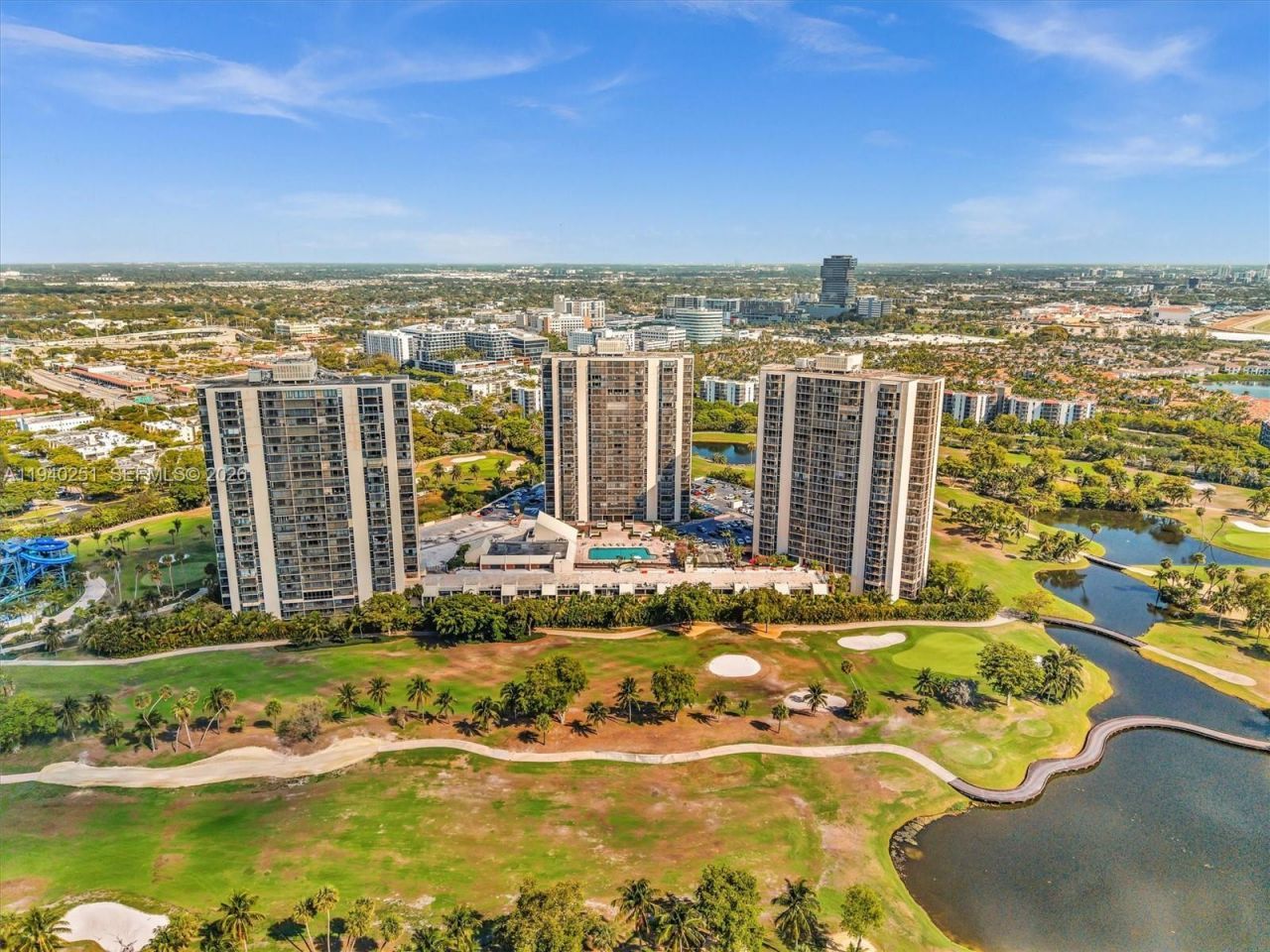 20379 W Country Club Dr , Unit 1138, Aventura, FL 33180 Photo