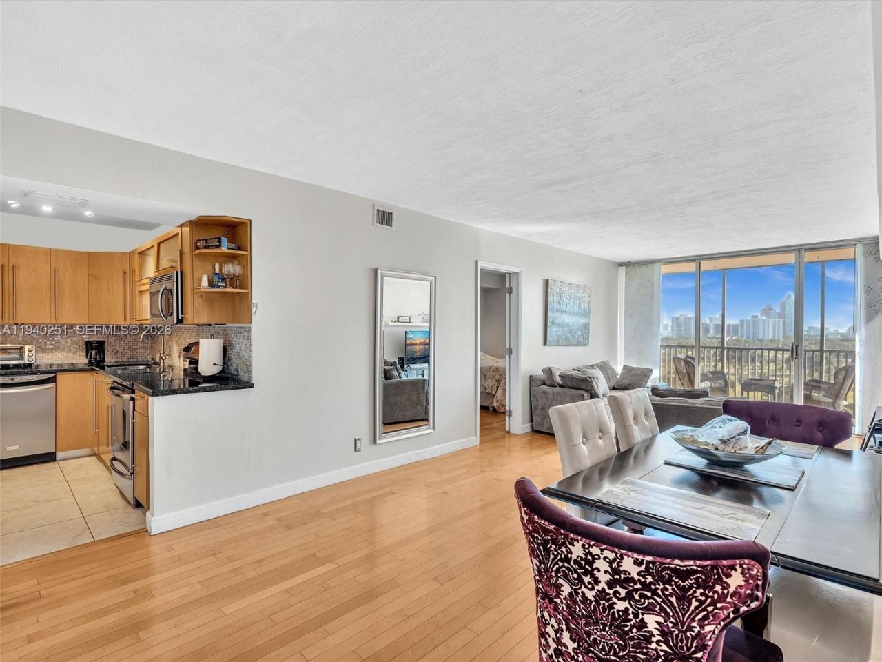 20379 W Country Club Dr , Unit 1138, Aventura, FL 33180 Photo