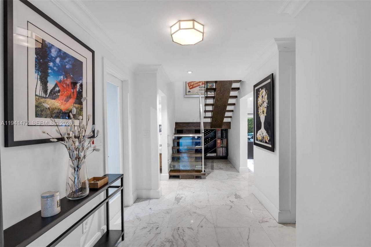 1030 Manati Ave, Coral Gables, FL 33146 Photo