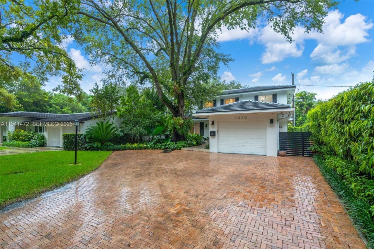 1030 Manati Ave, Coral Gables, FL 33146 Photo