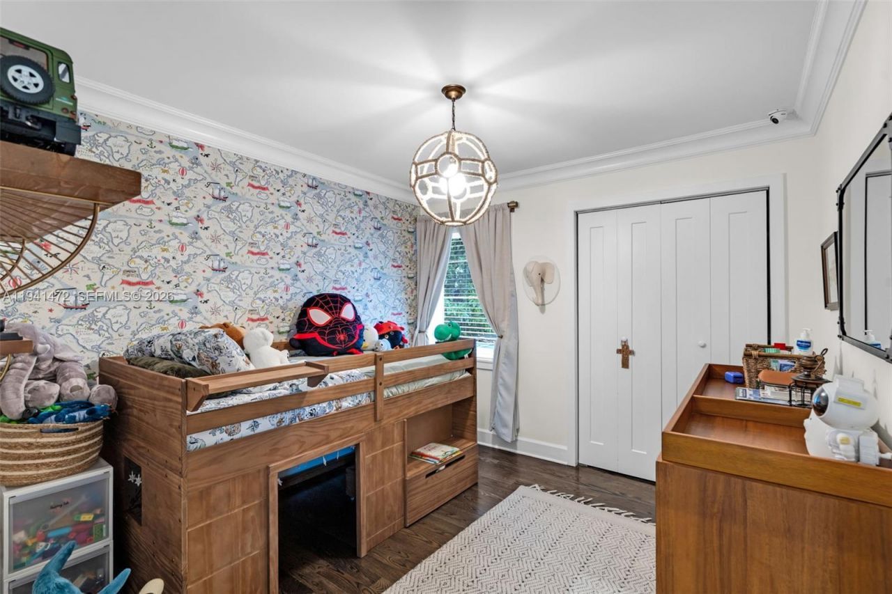 1030 Manati Ave, Coral Gables, FL 33146 Photo