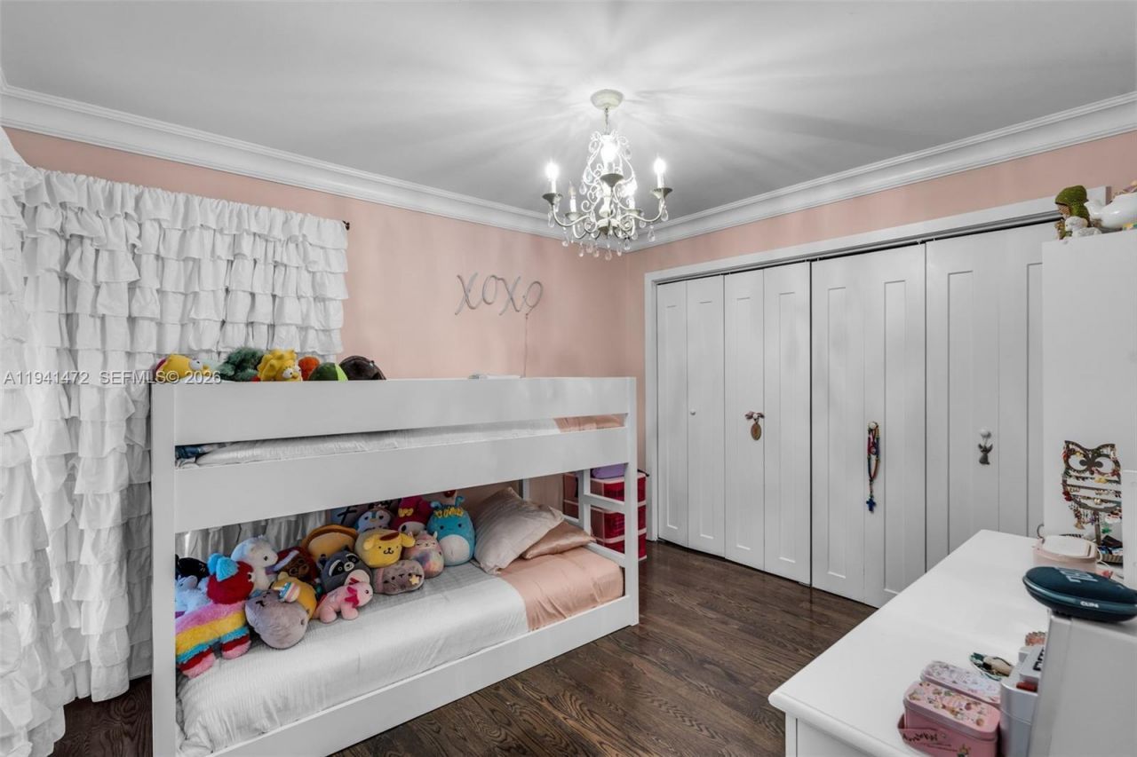 1030 Manati Ave, Coral Gables, FL 33146 Photo