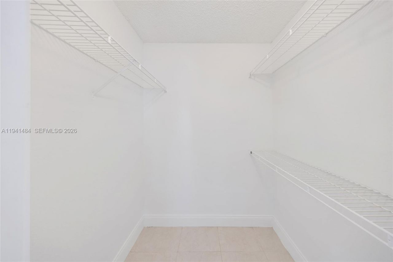 2986 S University Dr , Unit 8101, Davie, FL 33328 Photo