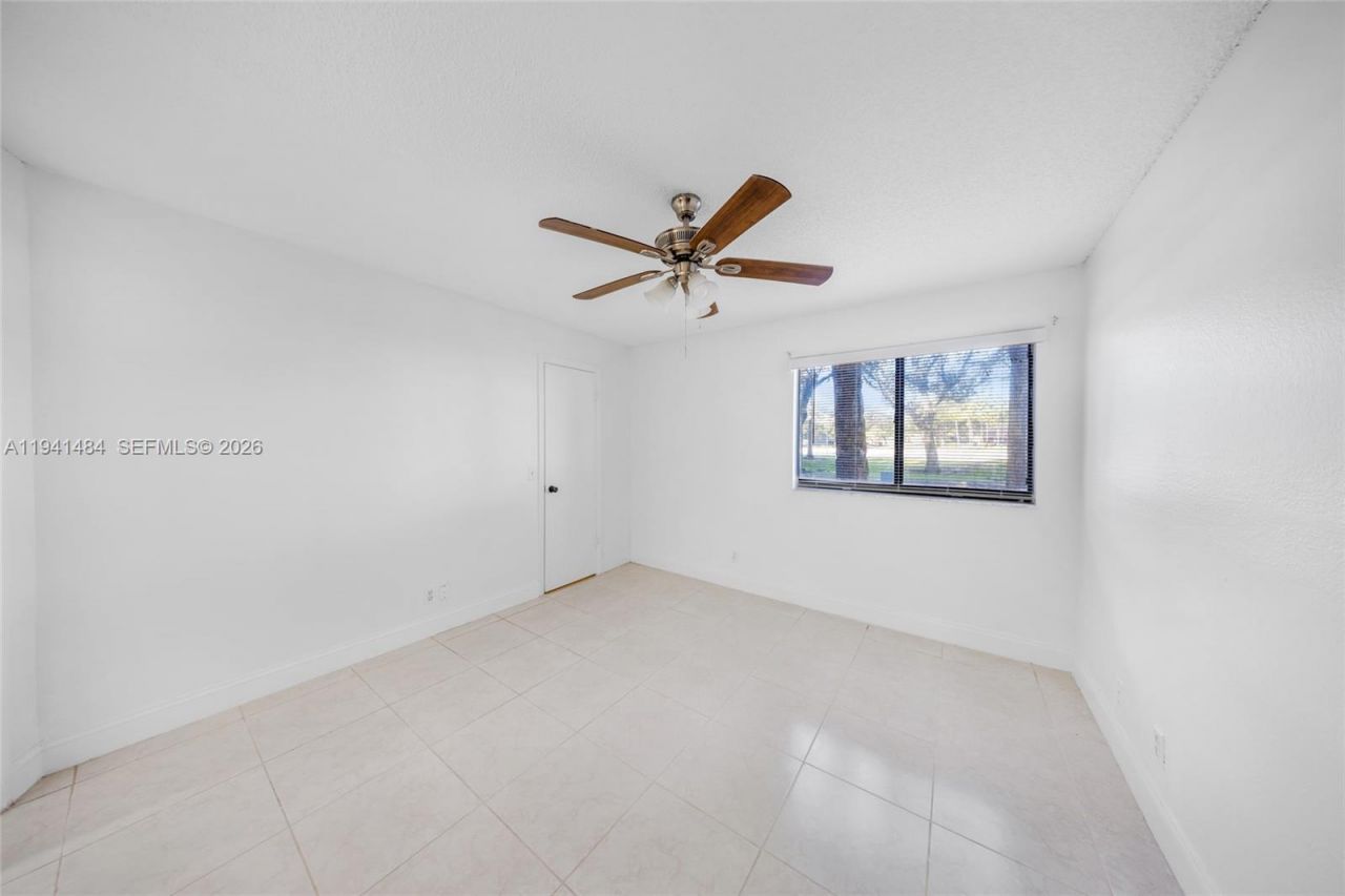 2986 S University Dr , Unit 8101, Davie, FL 33328 Photo