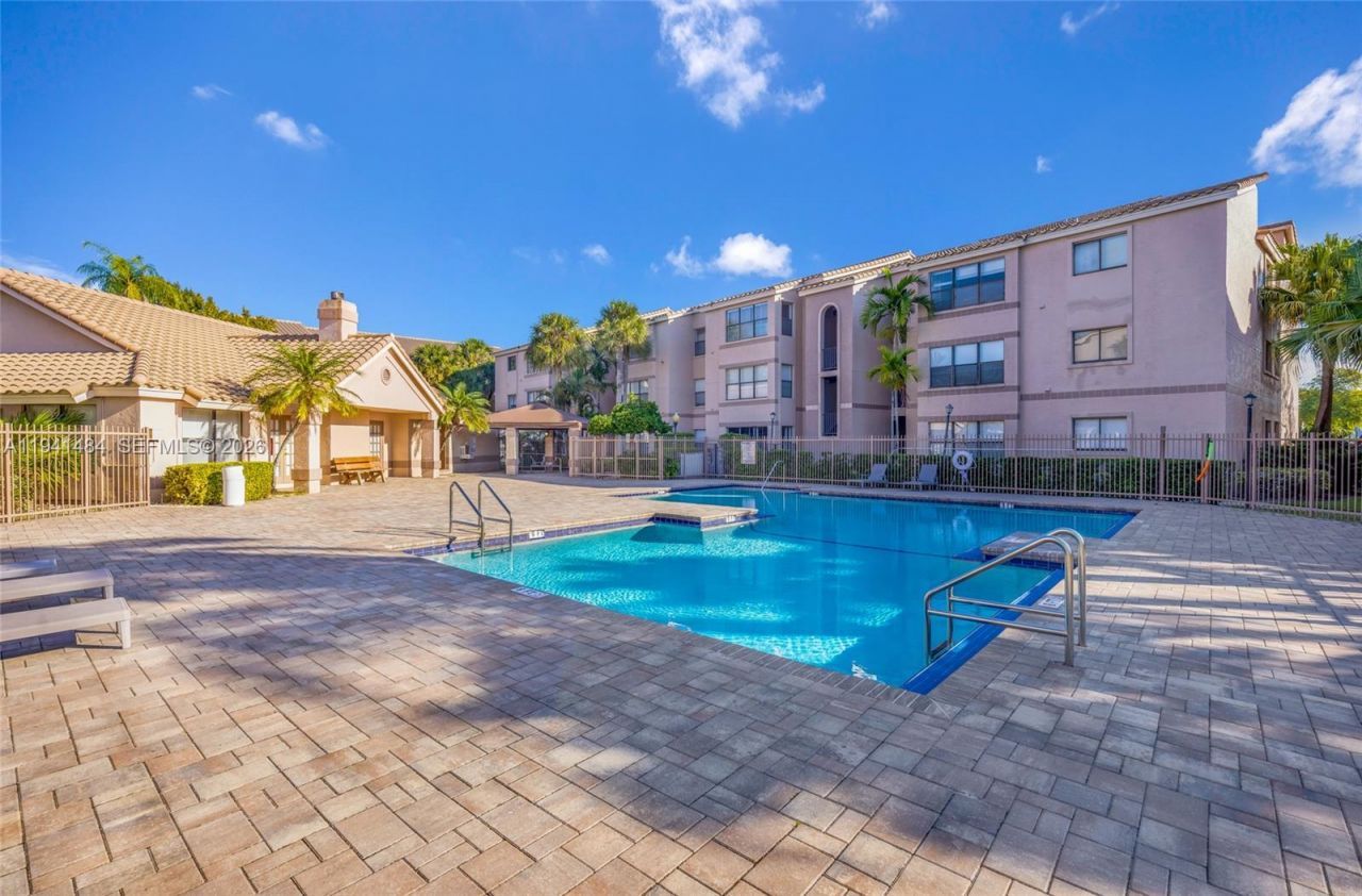 2986 S University Dr , Unit 8101, Davie, FL 33328 Photo