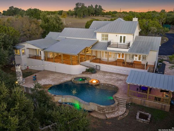 1041 Homestead Ridge, New Braunfels, TX 78132