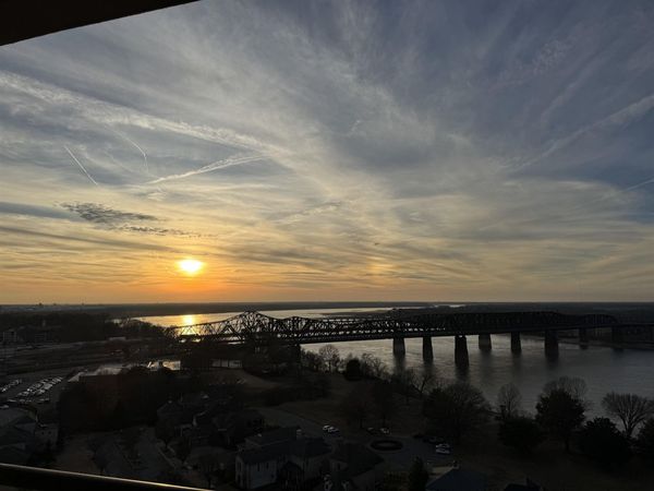 717 S RIVERSIDE DR, Unit 1506, Memphis, TN 38103