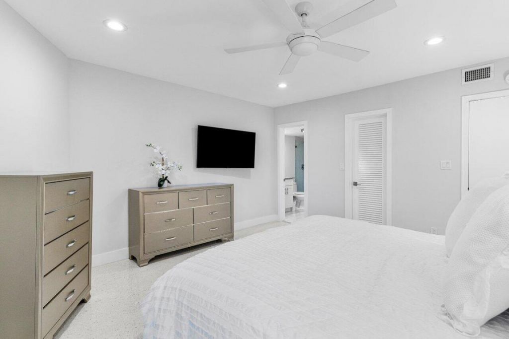 701 NE Harbour Terrace, Unit 103, Boca Raton, FL 33431 Photo