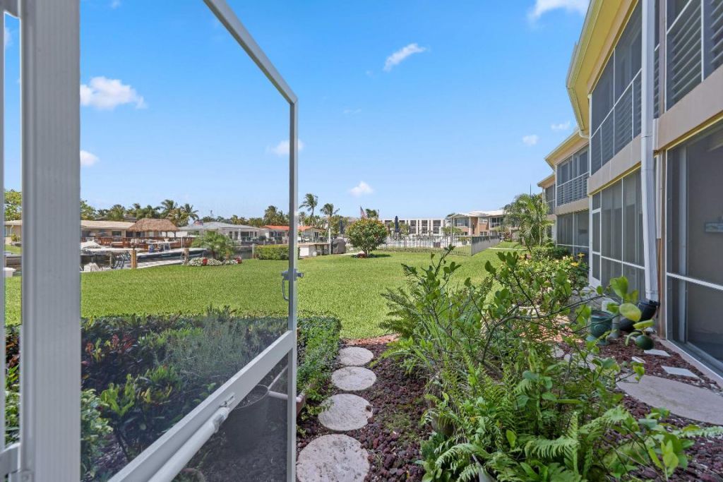 701 NE Harbour Terrace, Unit 103, Boca Raton, FL 33431 Photo