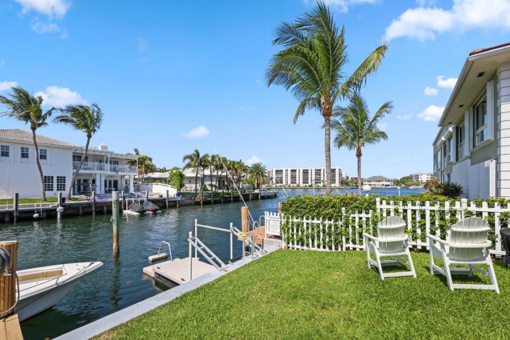 701 NE Harbour Terrace, Unit 103, Boca Raton, FL 33431 Photo