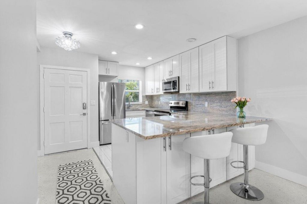 701 NE Harbour Terrace, Unit 103, Boca Raton, FL 33431 Photo