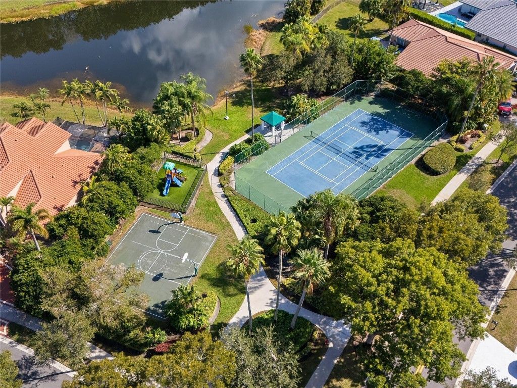 833 Heron Road, Weston, FL 33326 Photo