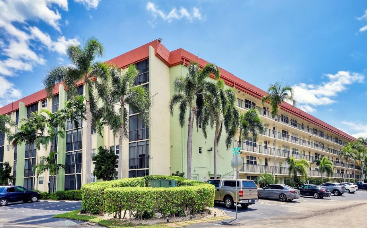 5300 NE 24th Terrace, Unit C108, Fort Lauderdale, FL 33308 Photo