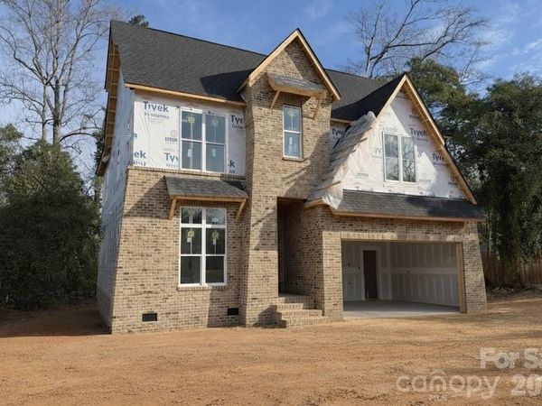 3301 Draper Avenue, Charlotte, NC 28205