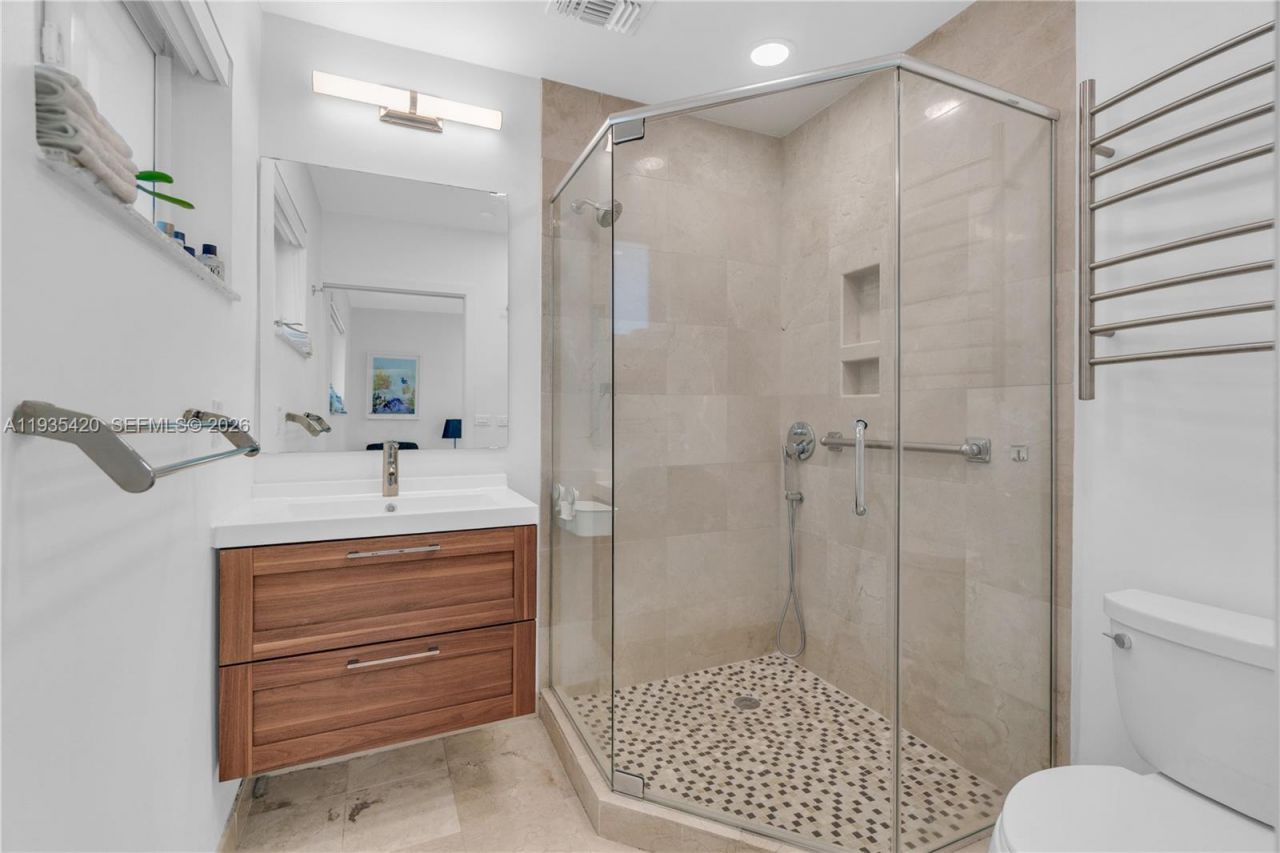 7465 SW 135th St , Pinecrest, FL 33156 Photo