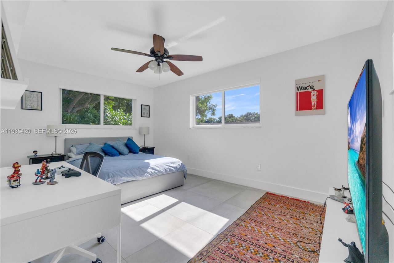 7465 SW 135th St , Pinecrest, FL 33156 Photo