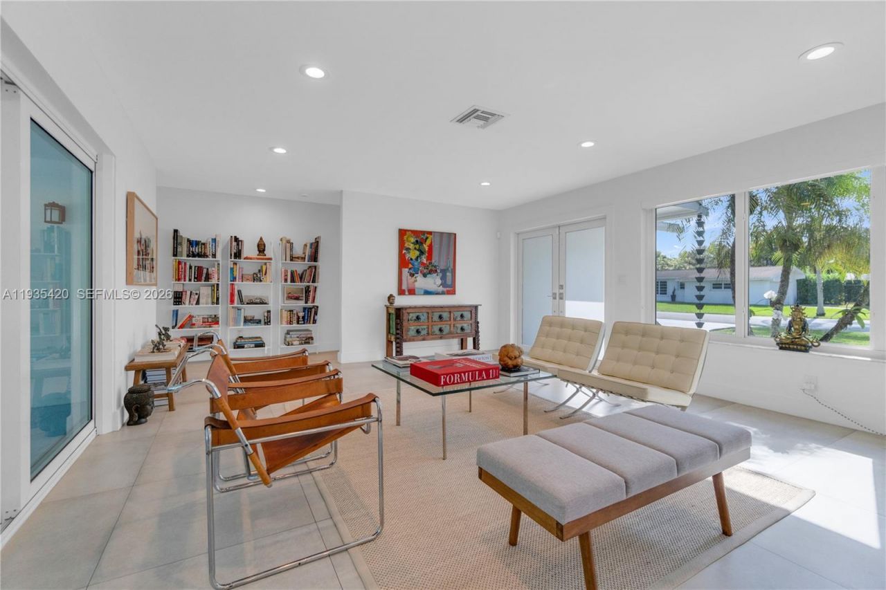 7465 SW 135th St , Pinecrest, FL 33156 Photo