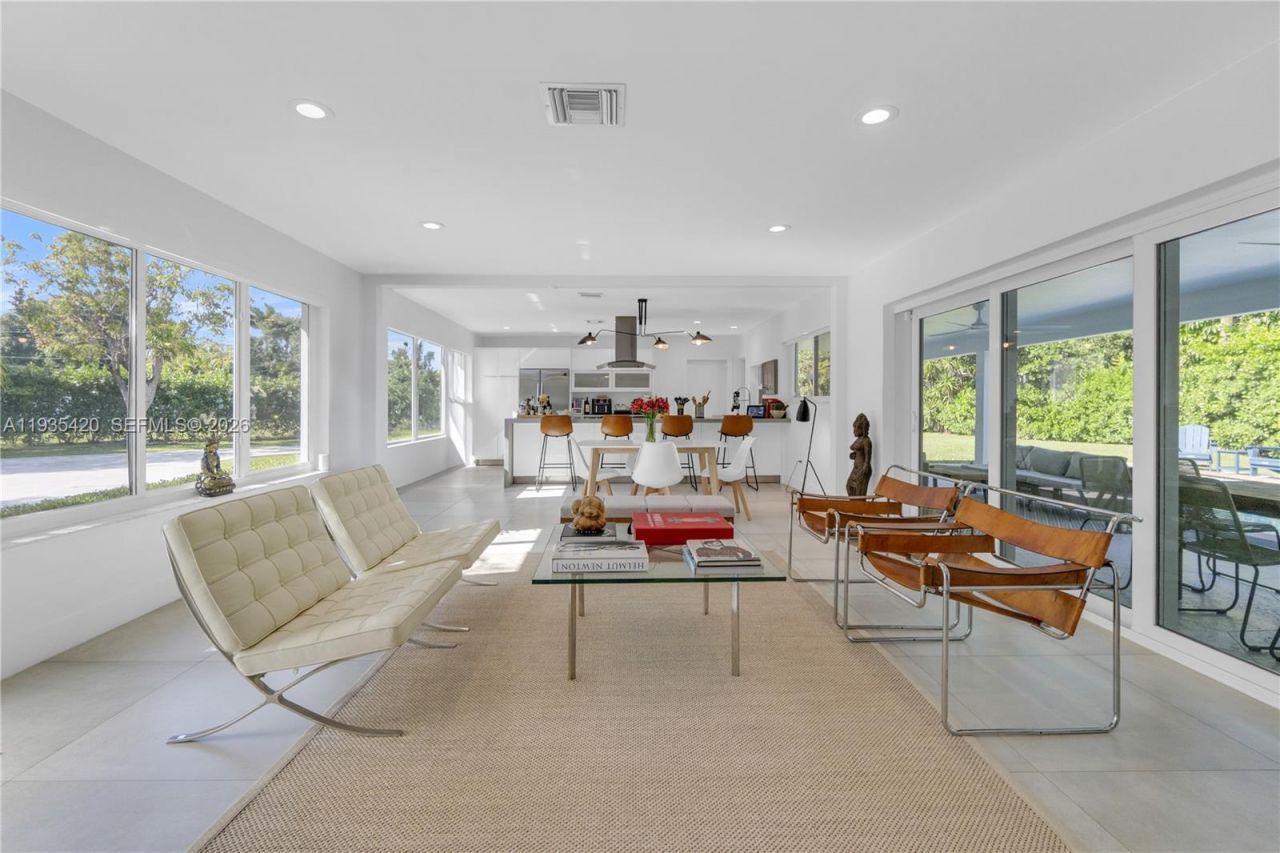 7465 SW 135th St , Pinecrest, FL 33156 Photo