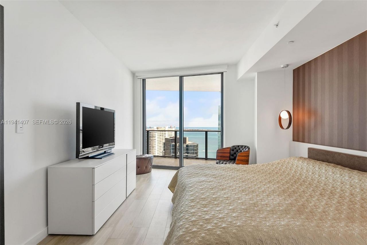 1300 S Miami Ave, Unit 3902, Miami, FL 33130 Photo