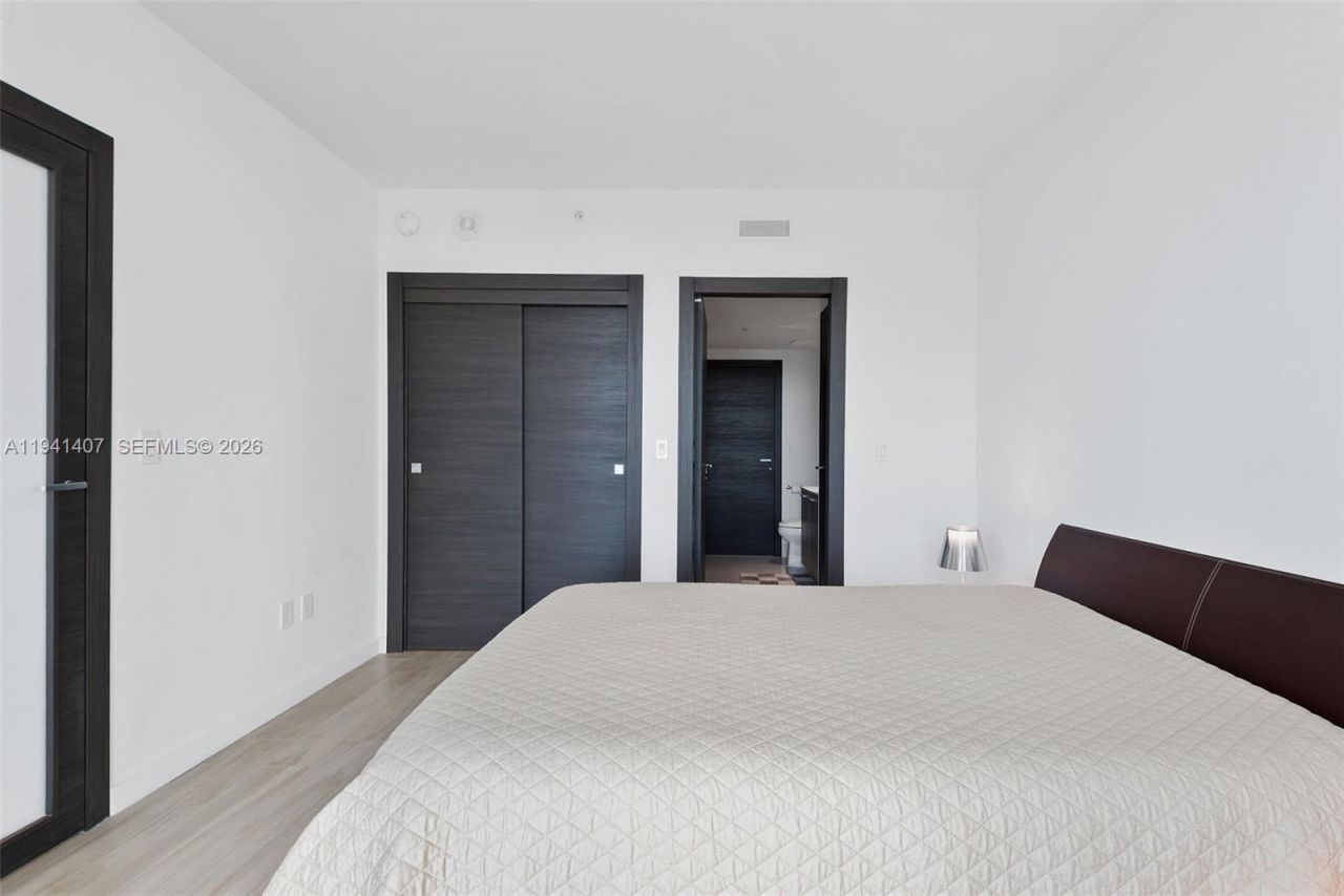 1300 S Miami Ave, Unit 3902, Miami, FL 33130 Photo