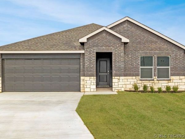 9903 E 135th Street S, Bixby, OK 74008