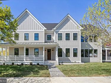 733 S WAYNE STREET, ARLINGTON, VA 22204