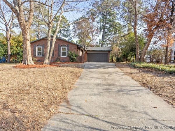 1109 Vesper Lane, Fayetteville, NC 28311