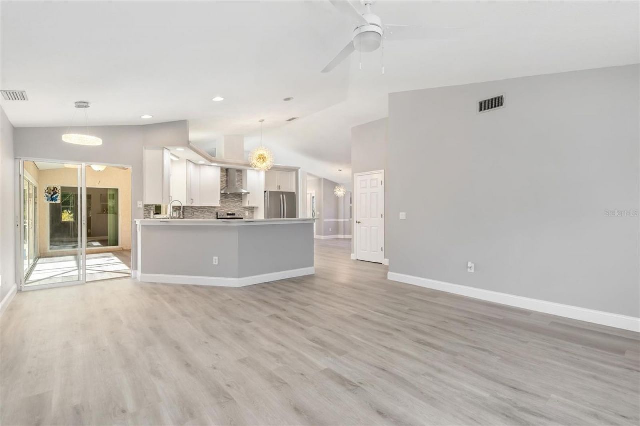 2209 Tropicaire Boulevard, North Port, FL 34286 Photo