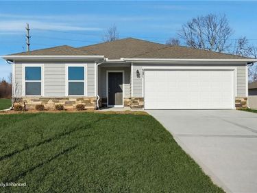 501 SE Nelson Drive, Blue Springs, MO 64014