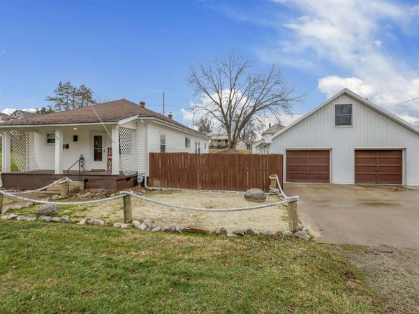 524 Shawnee Street, New Lexington, OH 43764