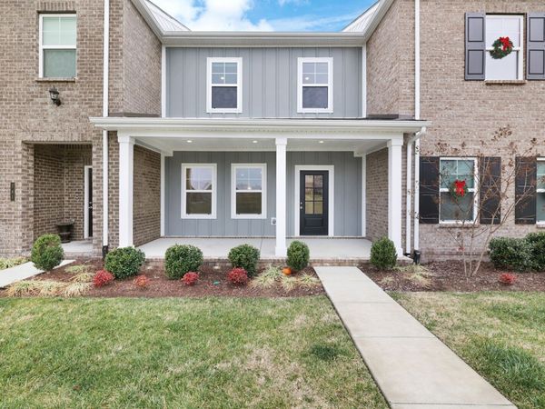 779 Coburg St, Gallatin, TN 37066