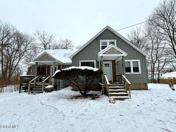 3 Charles Street, Glens Falls, NY 12801