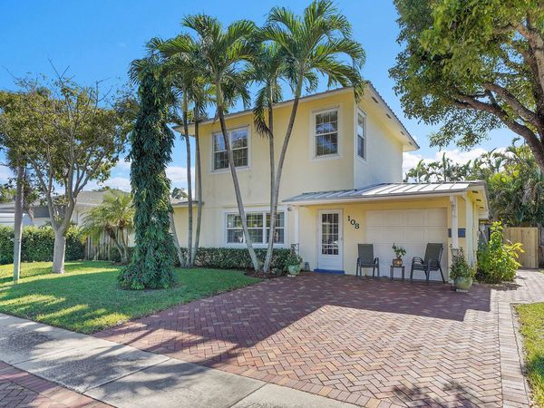 108 SE 14th Court, Deerfield Beach, FL 33441