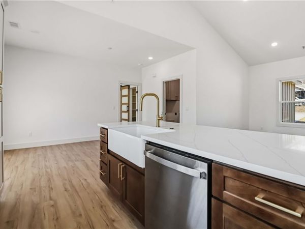 3 Houghton Lane, Bella Vista, AR 72714